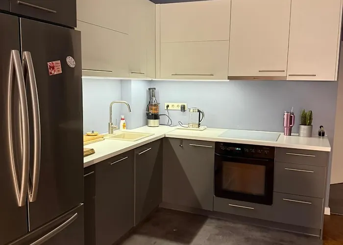 Apartment Centre Spacious Apartment, Up To 7, Self-checkin & Wi-fi