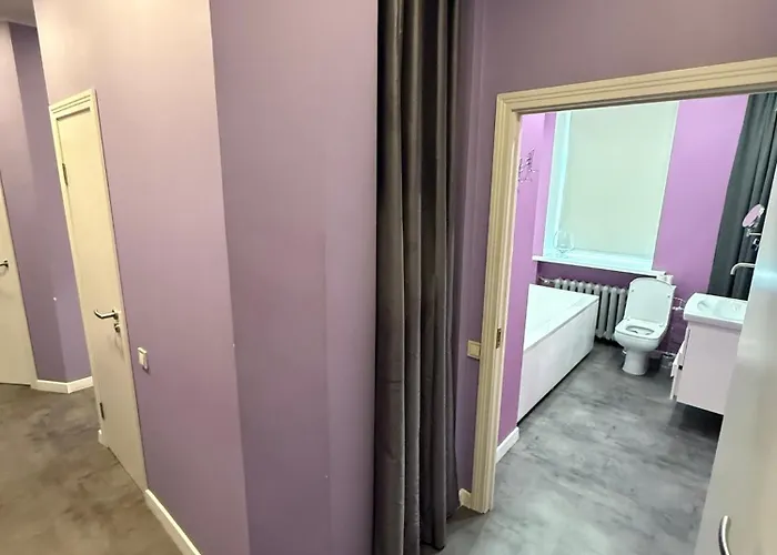 Centre Spacious Apartment, Up To 7, Self-checkin & Wi-fi Apartment *