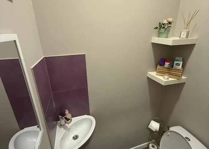 Apartment Centre Spacious Apartment, Up To 7, Self-checkin & Wi-fi Riga