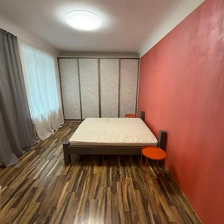 Centre Spacious Apartment, Up To 7, Self-checkin & Wi-fi Lejlighed *